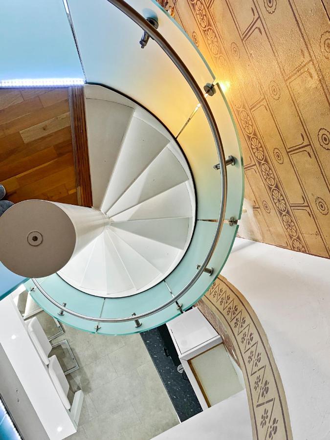 Rare 1-Bed Church Converted Apartment In Londra Exterior foto